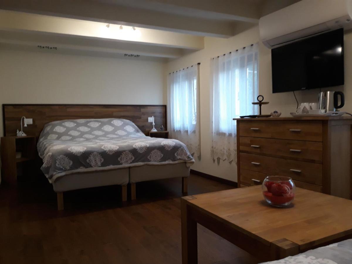 Rolle Casa Zuel Guesthouse المظهر الخارجي الصورة