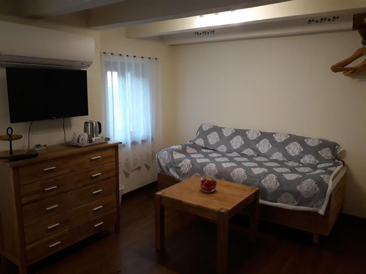 Rolle Casa Zuel Guesthouse المظهر الخارجي الصورة